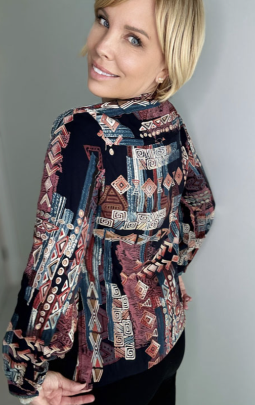 Ethyl JY239927 L/S Printed Blouse