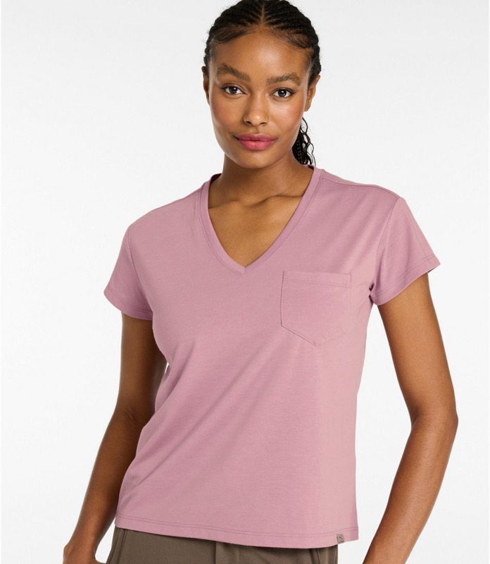 LL Bean - Mountainside V-Neck Pocket Tee Short Sleeve Women's Regular - 528530