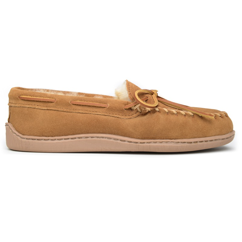 Minnetonka 3741 Ms Sheepskin Hardsole