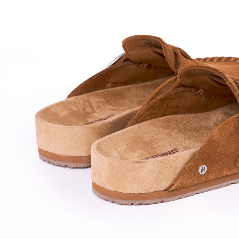 Minnetonka 6000901 Brown Buckle Clog