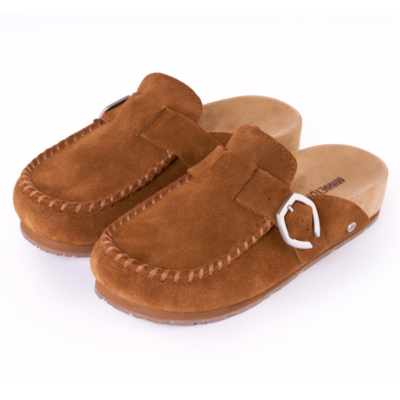Minnetonka 6000901 Brown Buckle Clog