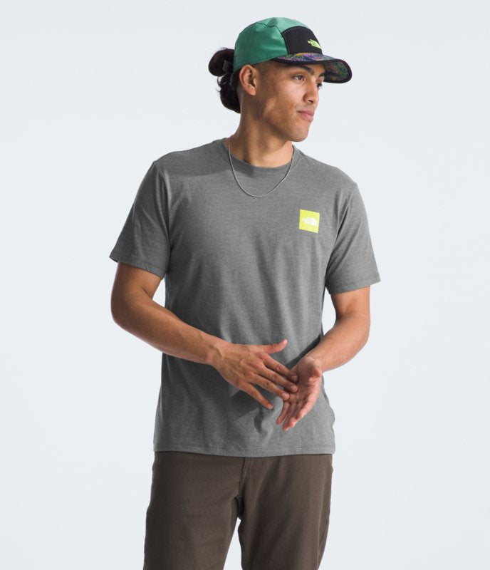 The North Face NF0A86WX Ms S/S Brand Proud Tee