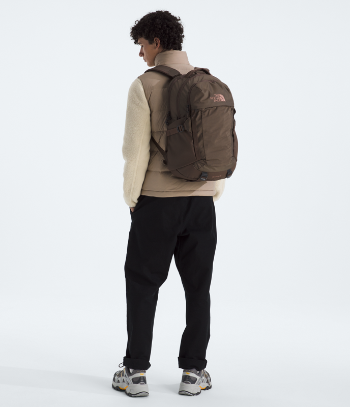 The North Face NF0A52SH Men's Recon