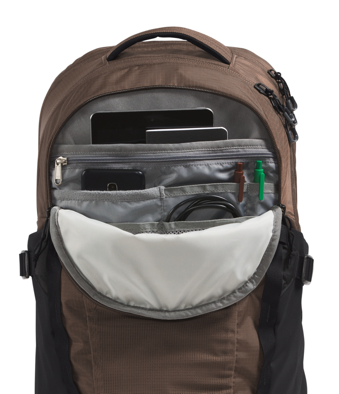 The North Face NF0A52SH Men's Recon