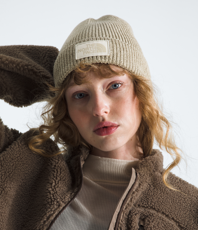 The North Face NF0A8CHE TNF Logo Box Cuffed Beanie