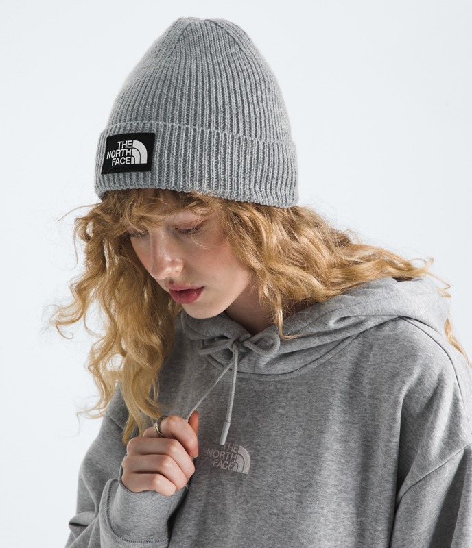 The North Face NF0A8CHE TNF Logo Box Cuffed Beanie