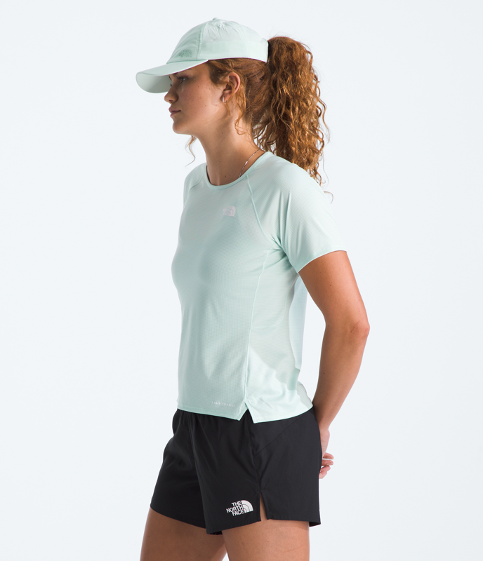 The North Face - Women's Sunriser S/S - NF0A8BBX