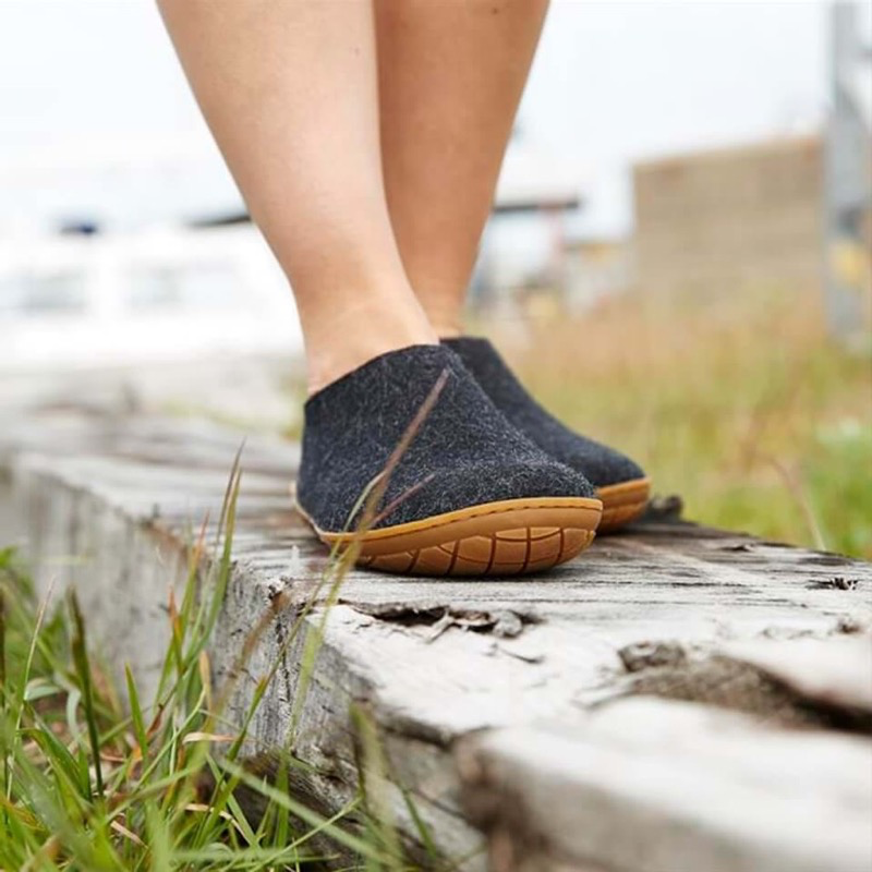 Glerups BR-02 Charcoal Slip-On W/ Natural Rubber Sole