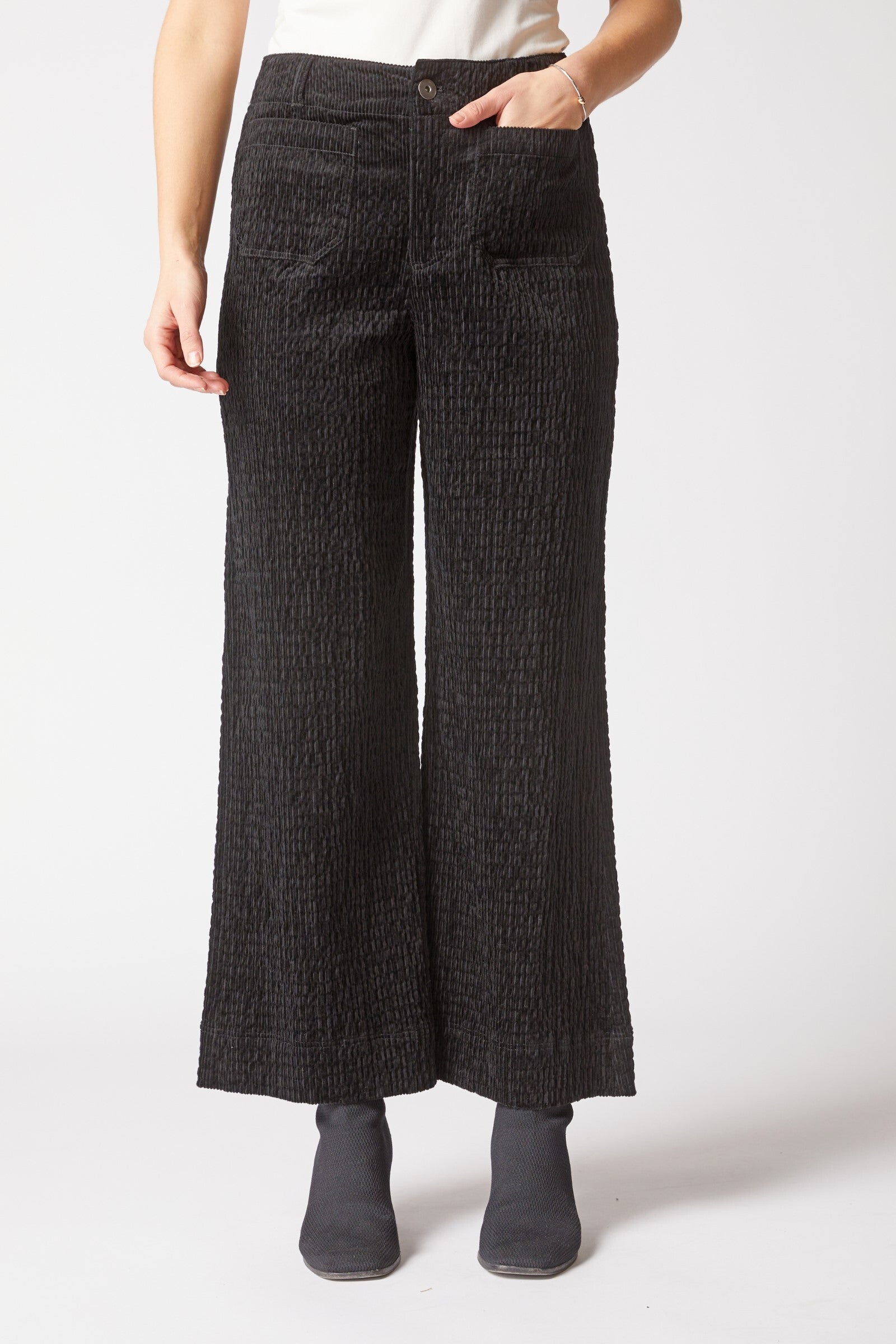 Habitat 45465 Rustic Stretch Cord Patch Pocket Ankle Pant