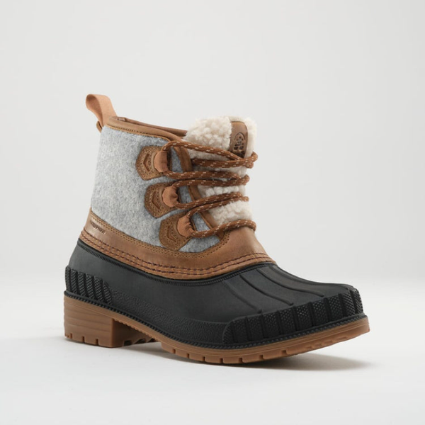 Kamik_Ws_Sienna_Lo_WK2181-