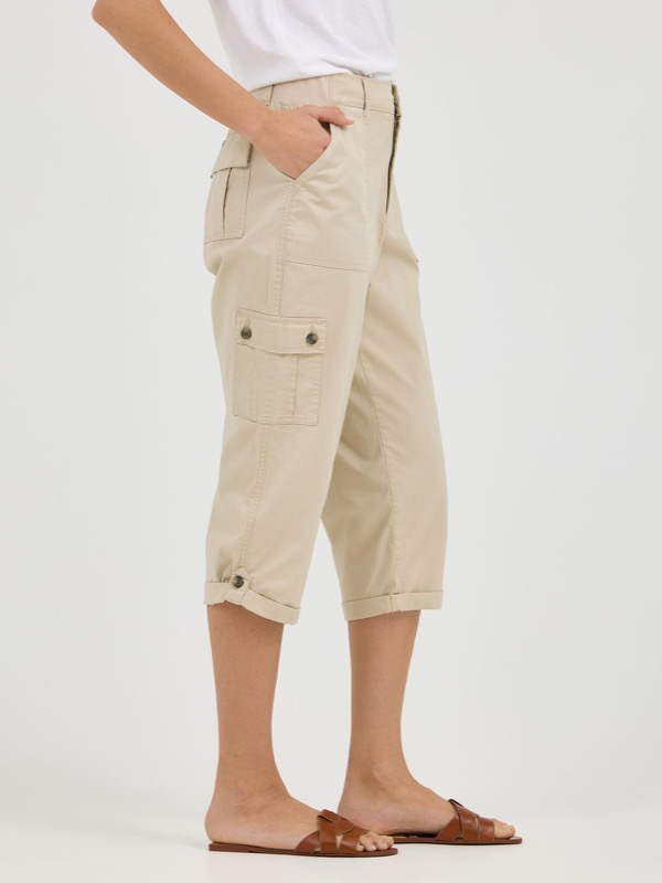 Lee 232-8960 Ws ULC Flex-to-go Cargo Capri - Pioneer Beige