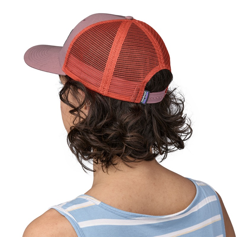 Patagonia 38289 P-6 Logo Trucker Hat