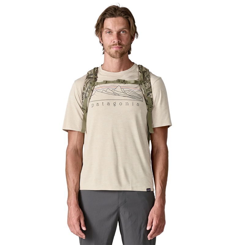 Patagonia 47913 Refugio Day Pack 26L