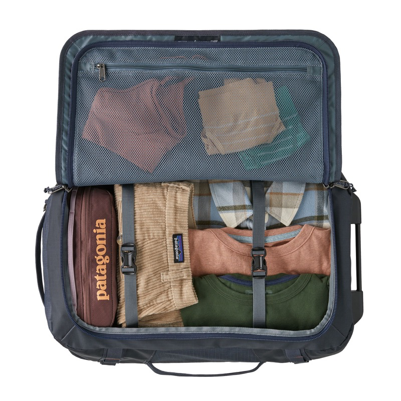 Patagonia 49379 Black Hole Wheeled Duffel 40L