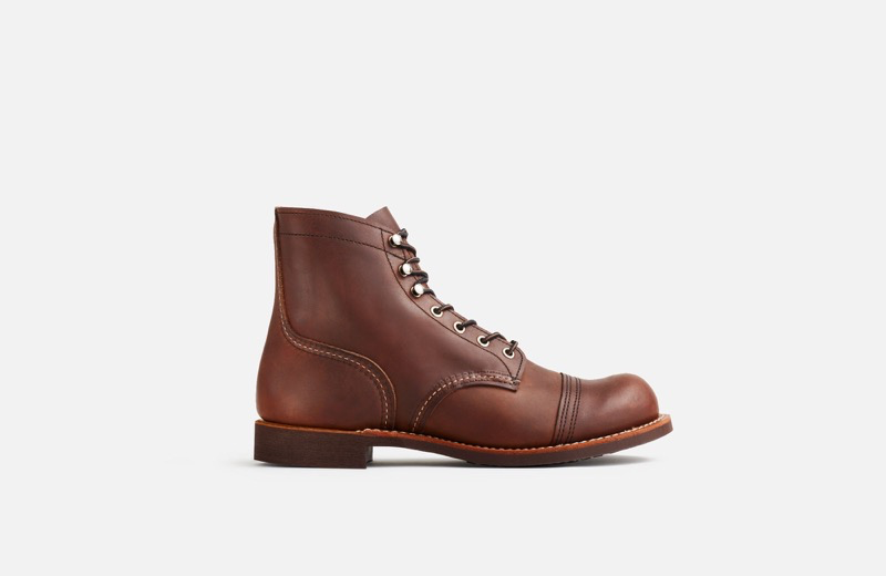 Red Wing 8111/3 IRON RANGER Amber Harness Leather - Vibram Sole